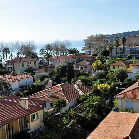 Apartment 3 Pieces Avec Balcon, Apercu Mer, Calme, Proche Et Centre - - Fr-1-196-322 *